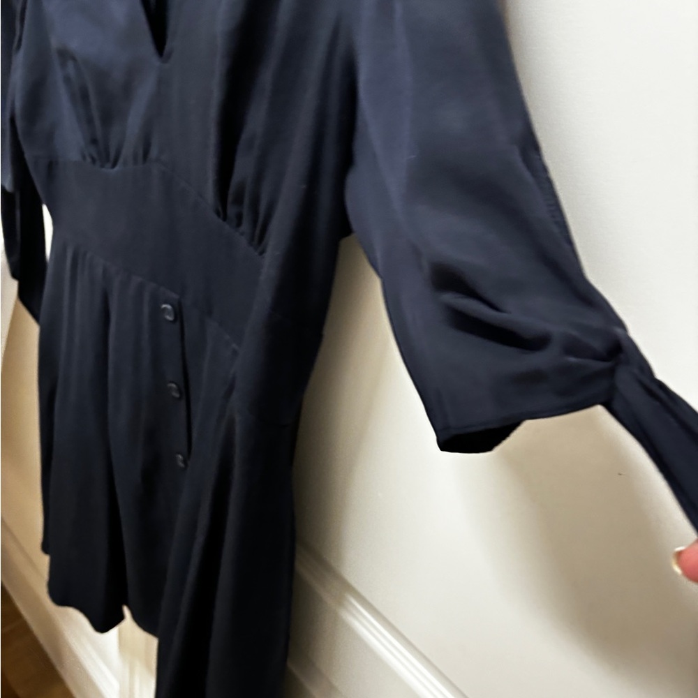 Gianni Bini. Beautiful dress. Navy Blue, lined with pockets - Picture 8 of 8